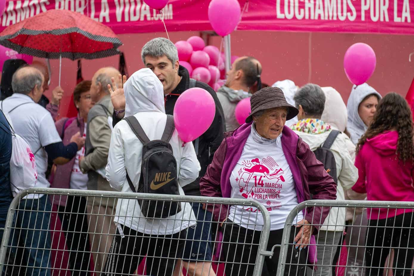 Luchamos por la Vida se impone a la lluvia