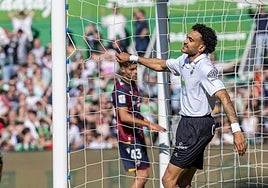 Los Campos de Sport vuelven a colgar el cartel hoy de 'no hay entradas'.