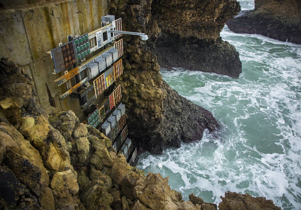 Instalaciones del laboratorio El Bocal, en Cantabria.