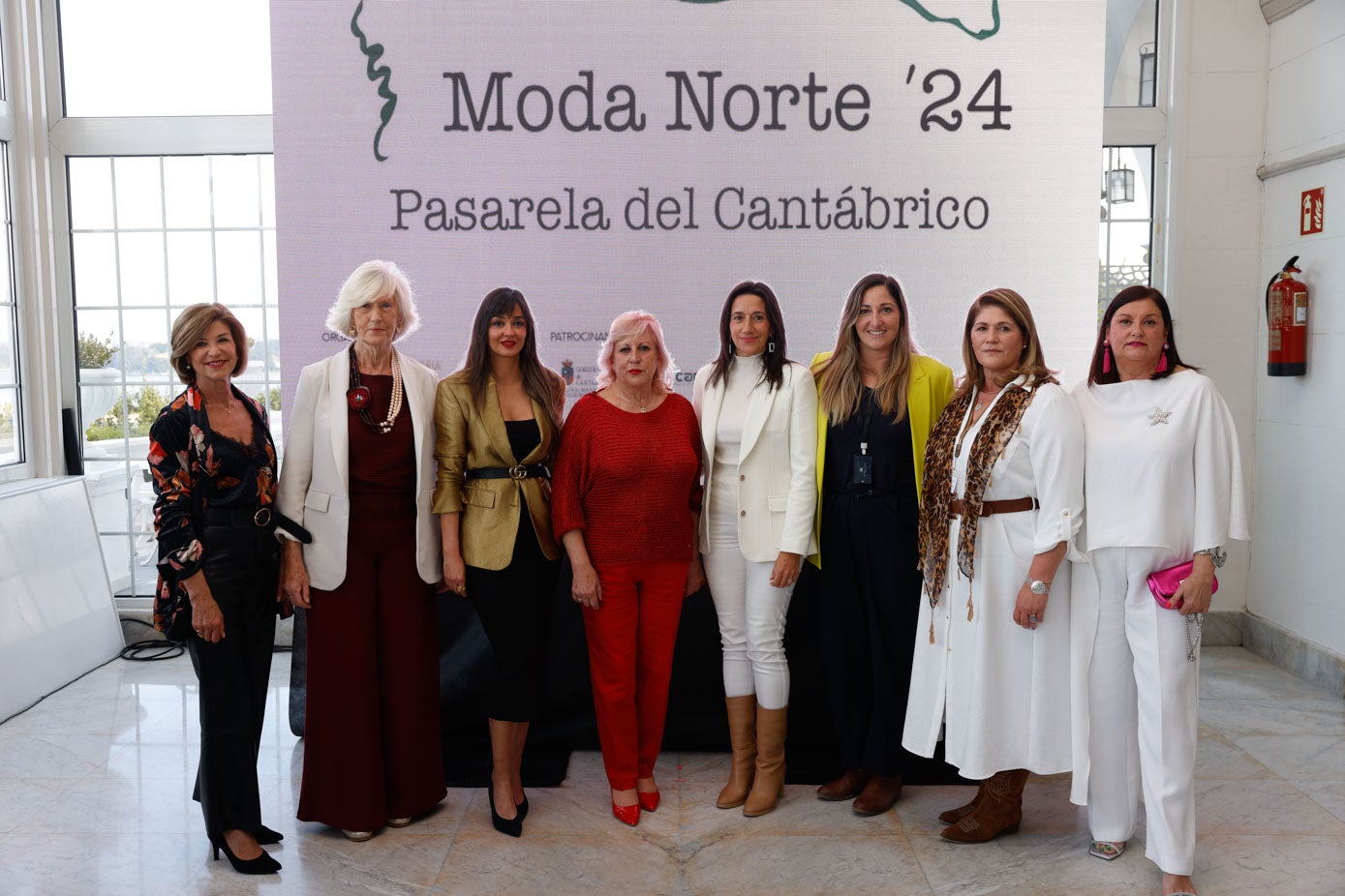 Juliana Díez, Marina Lombó, Rebeca Gómez, María Luz Fernández, Raquel Menezo, Marina Martínez, Concepción Revuelta y Maribel Cabo.