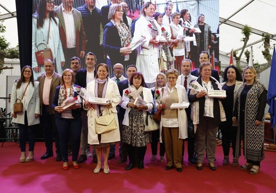 Homenaje a las cinco mujeres sobadoras que se han jubilado en el último año