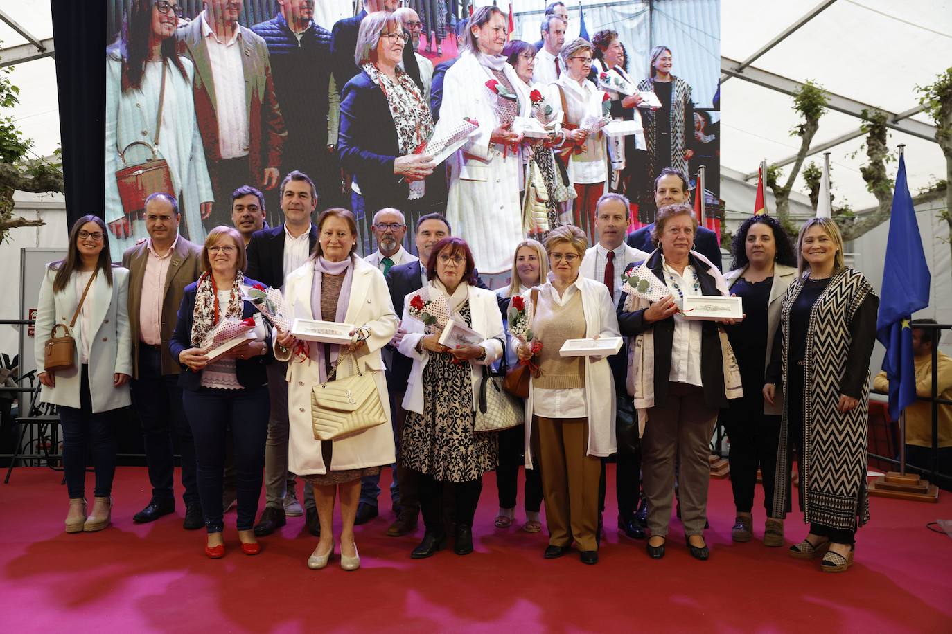 Homenaje a las cinco mujeres sobadoras que se han jubilado en el último año.