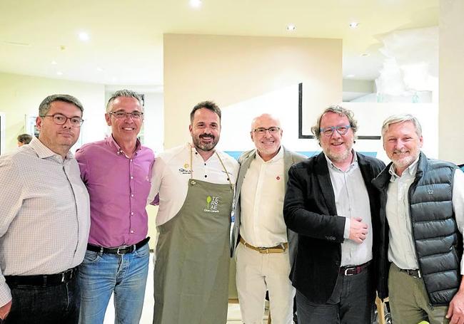 El cocinero de La Bien Aparecida ofreció una cena a los asistentes al congreso.