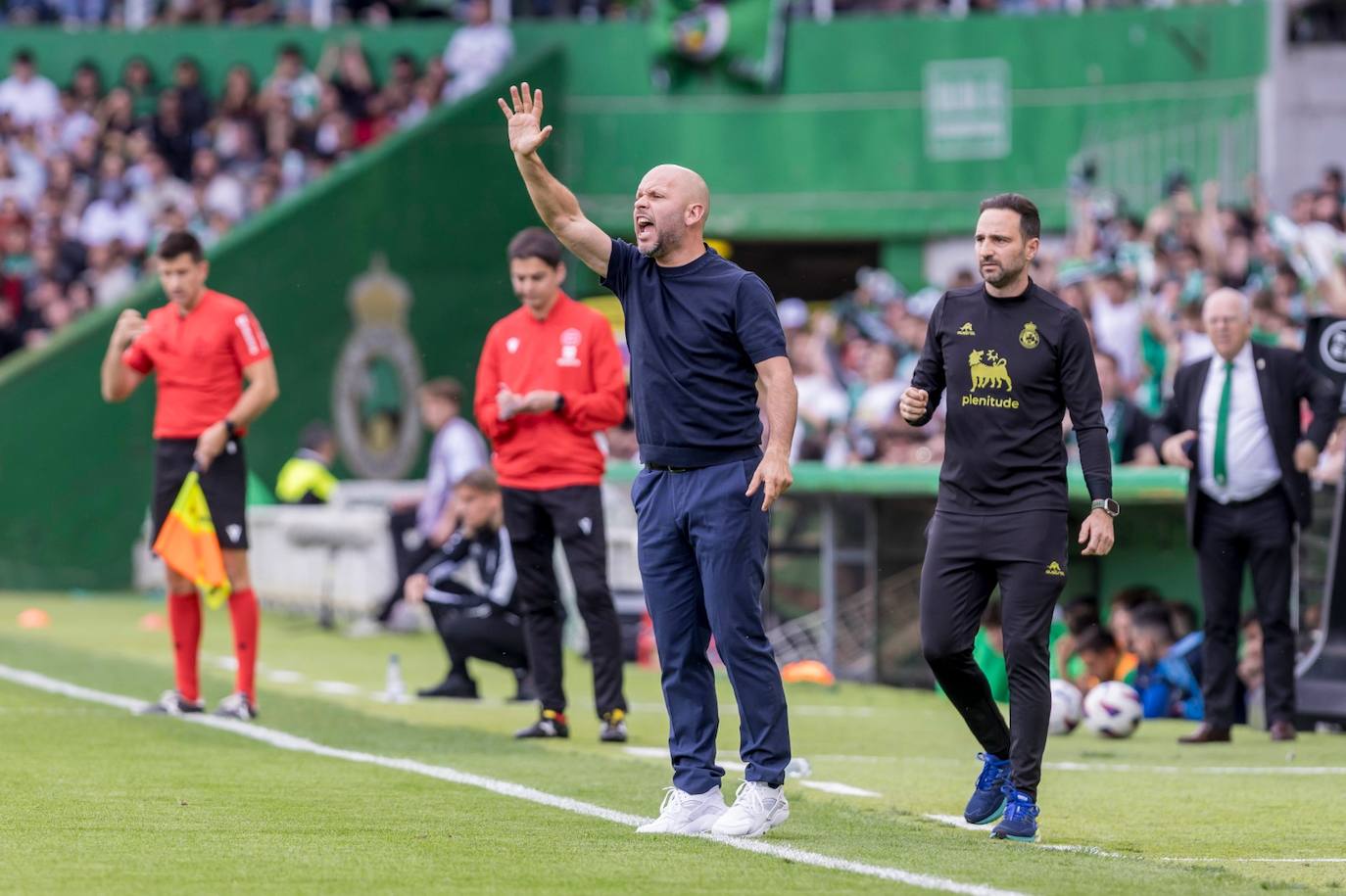 José Alberto López, entrenador del Racing.