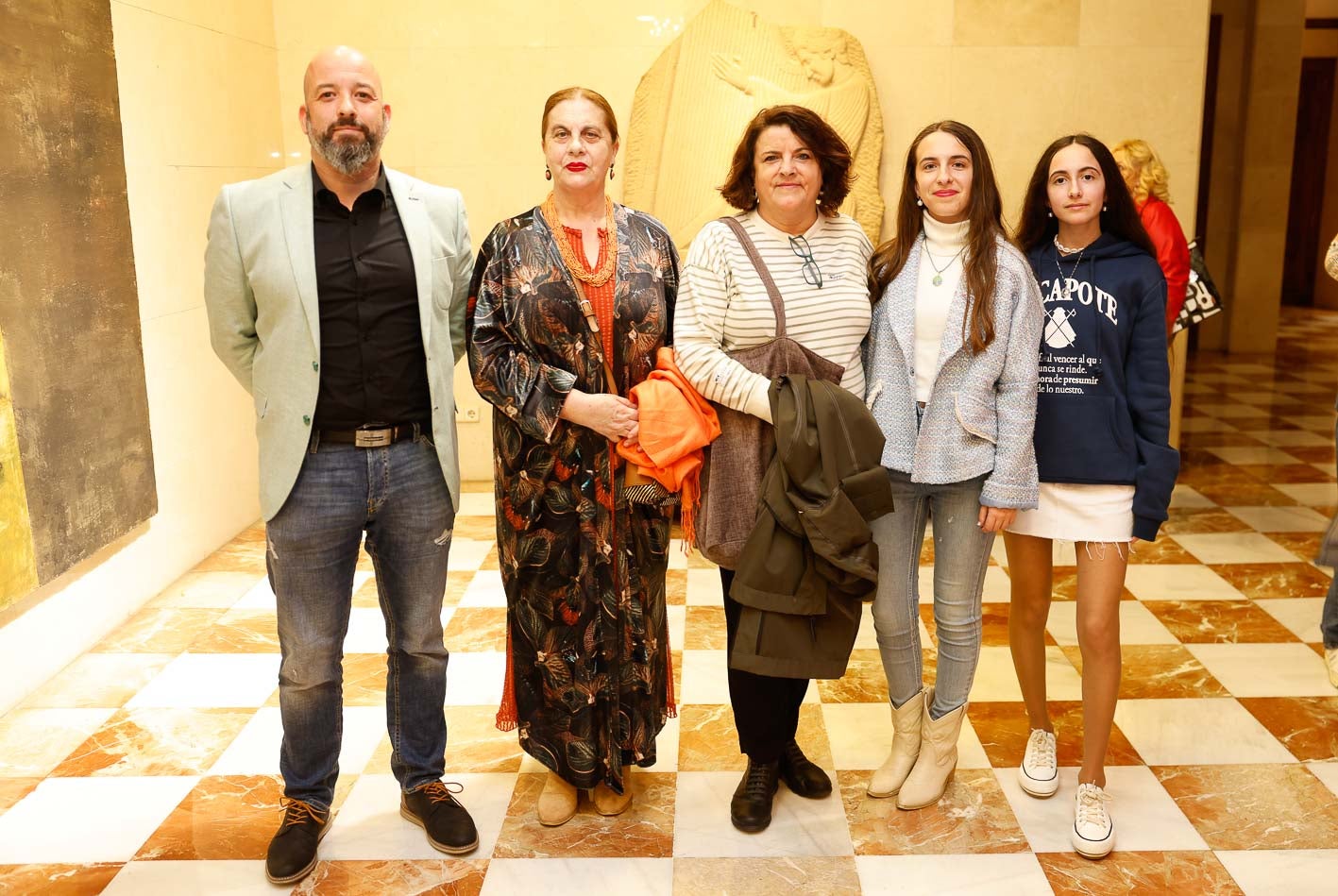 Ángel Díaz, Mari Carmen Bengoechea, Maite Santovenia, Carmen Sánchez y Lola Sánchez.