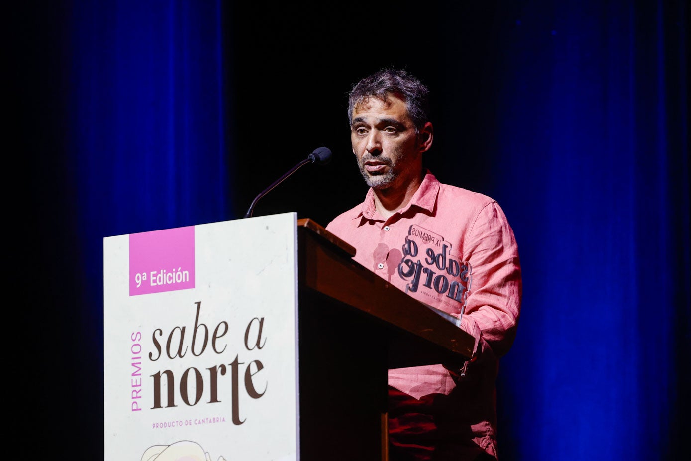 Eduardo Quintana, propietario y chef del restaurante La Bicicleta, de Hoznayo, con una estrella Michelin. 