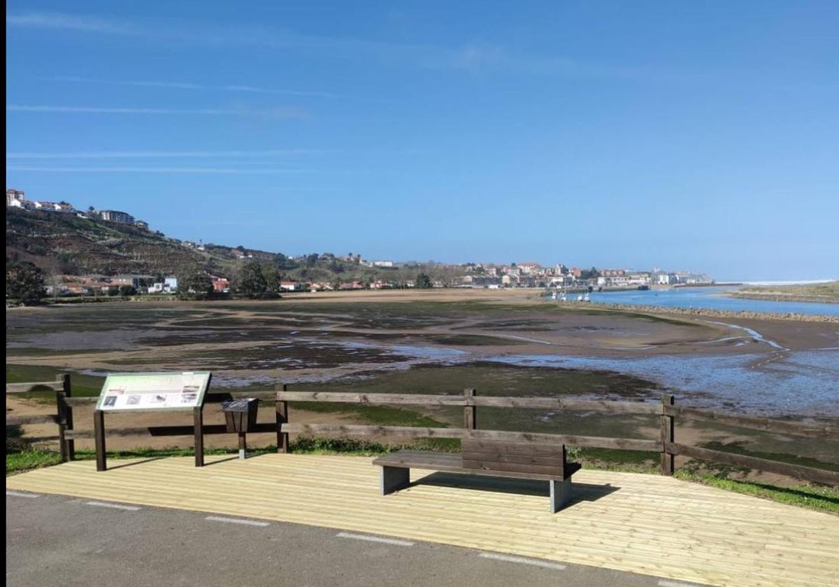 Vista de Suances desde la senda ciclable.