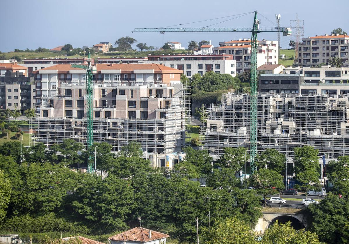 El precio de la vivienda se dispara en el último año en Cantabria