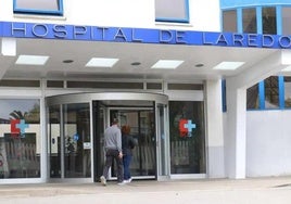 Acceso al Hospital de Laredo.