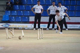 Peñacastillo, líder de la División de Honor, avanzó en la Copa Presidenta tras ganar a Los Remedios en el chico de desempate.