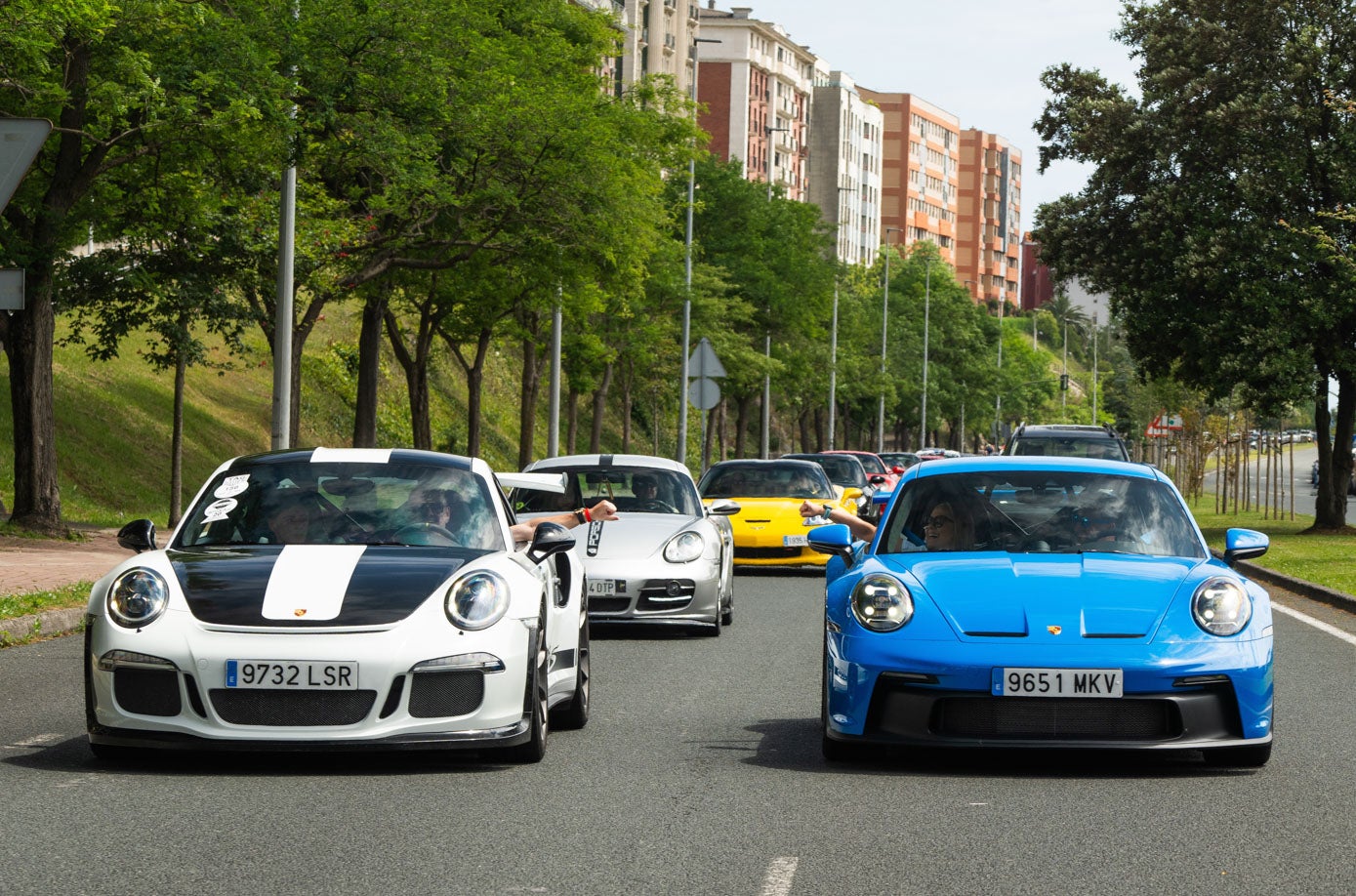 Dos Porsche GT RS, en su paseo por la S20.