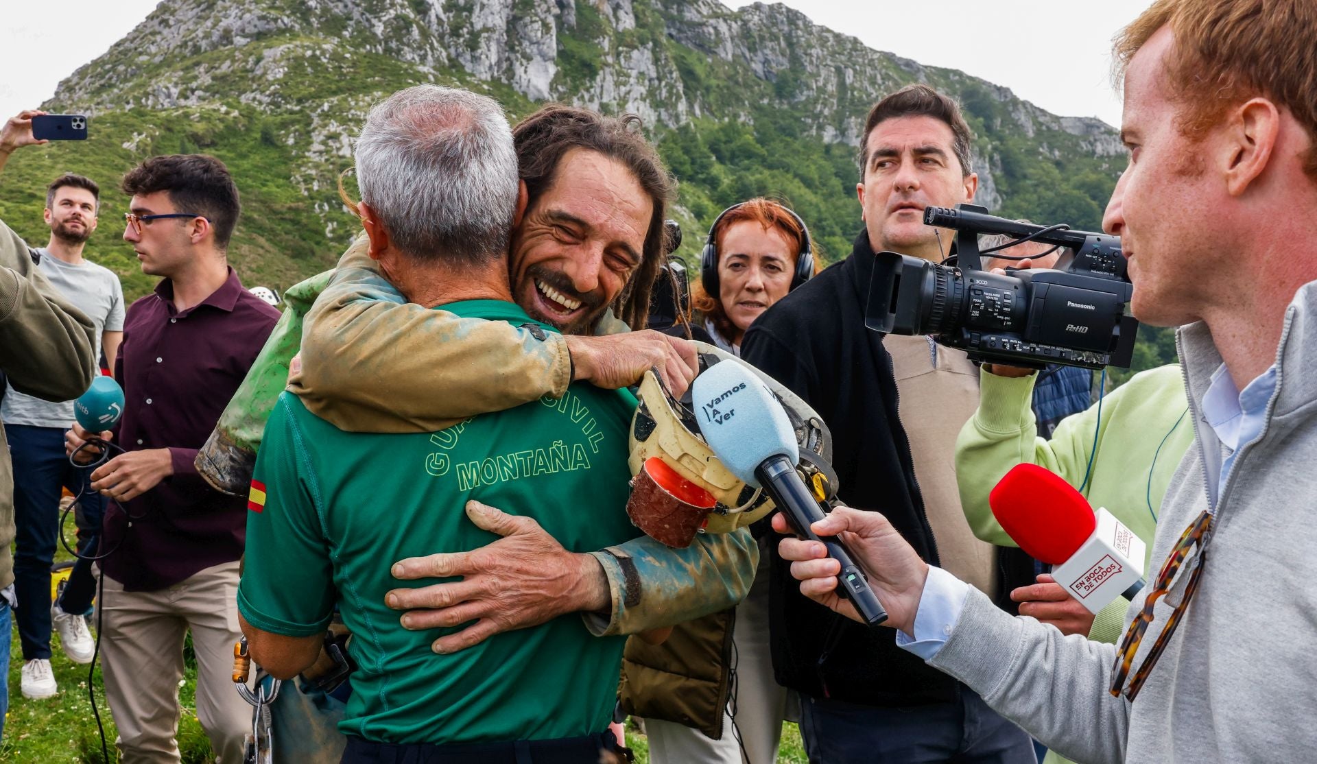 El abrazo final