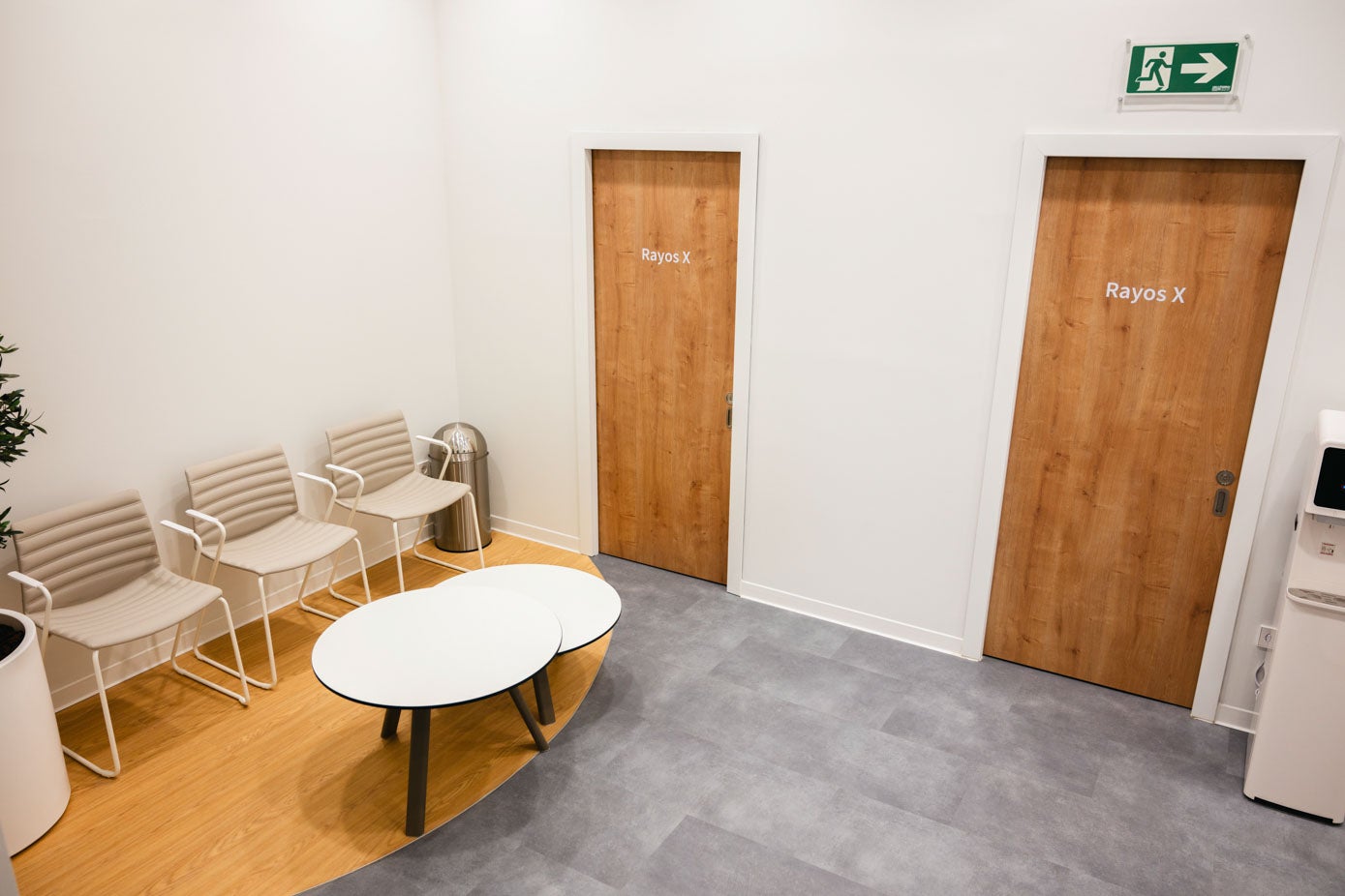 Sala del espera del área de Radiología, emplazado entre los boxes de Urgencias y la zona de consultas.