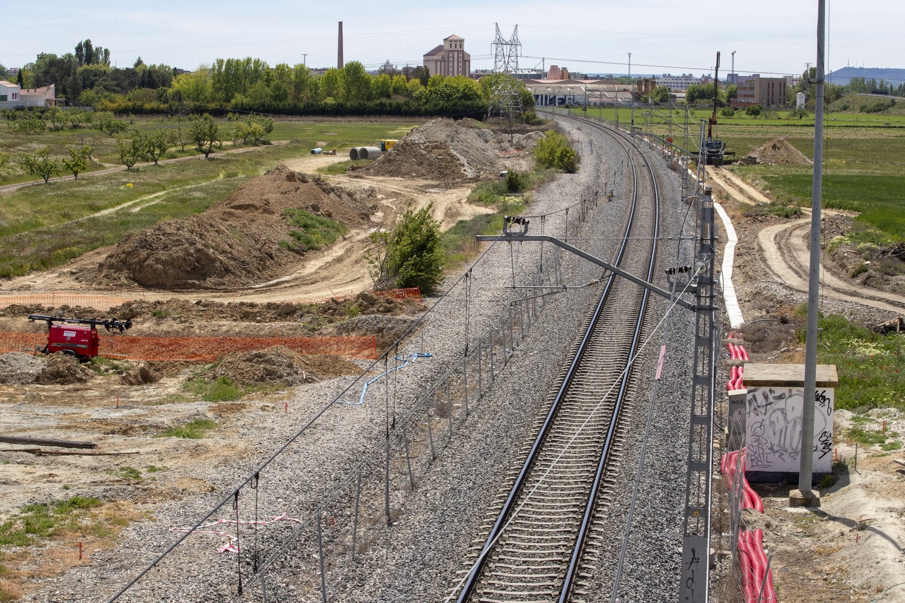 Obras de la línea de Alta Velocidad en las inmediaciones de Palencia.