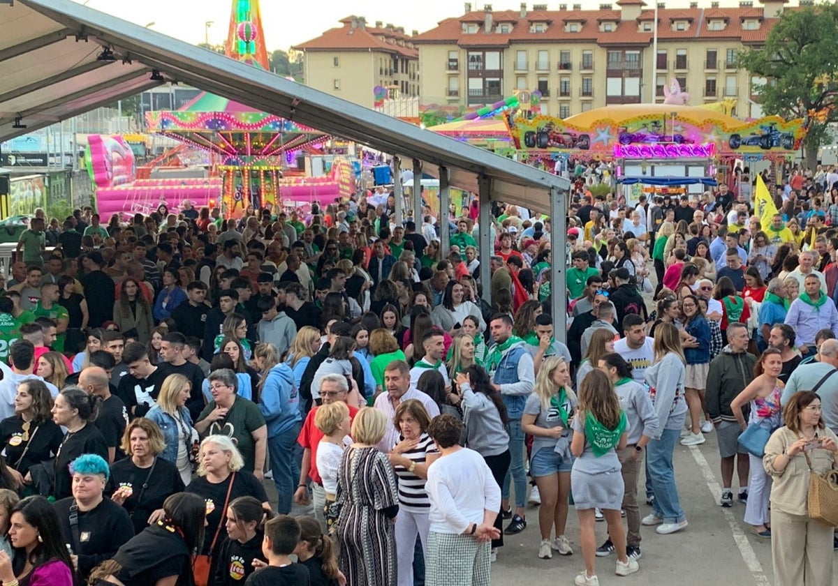 Unas fiestas muy participativas en Sarón