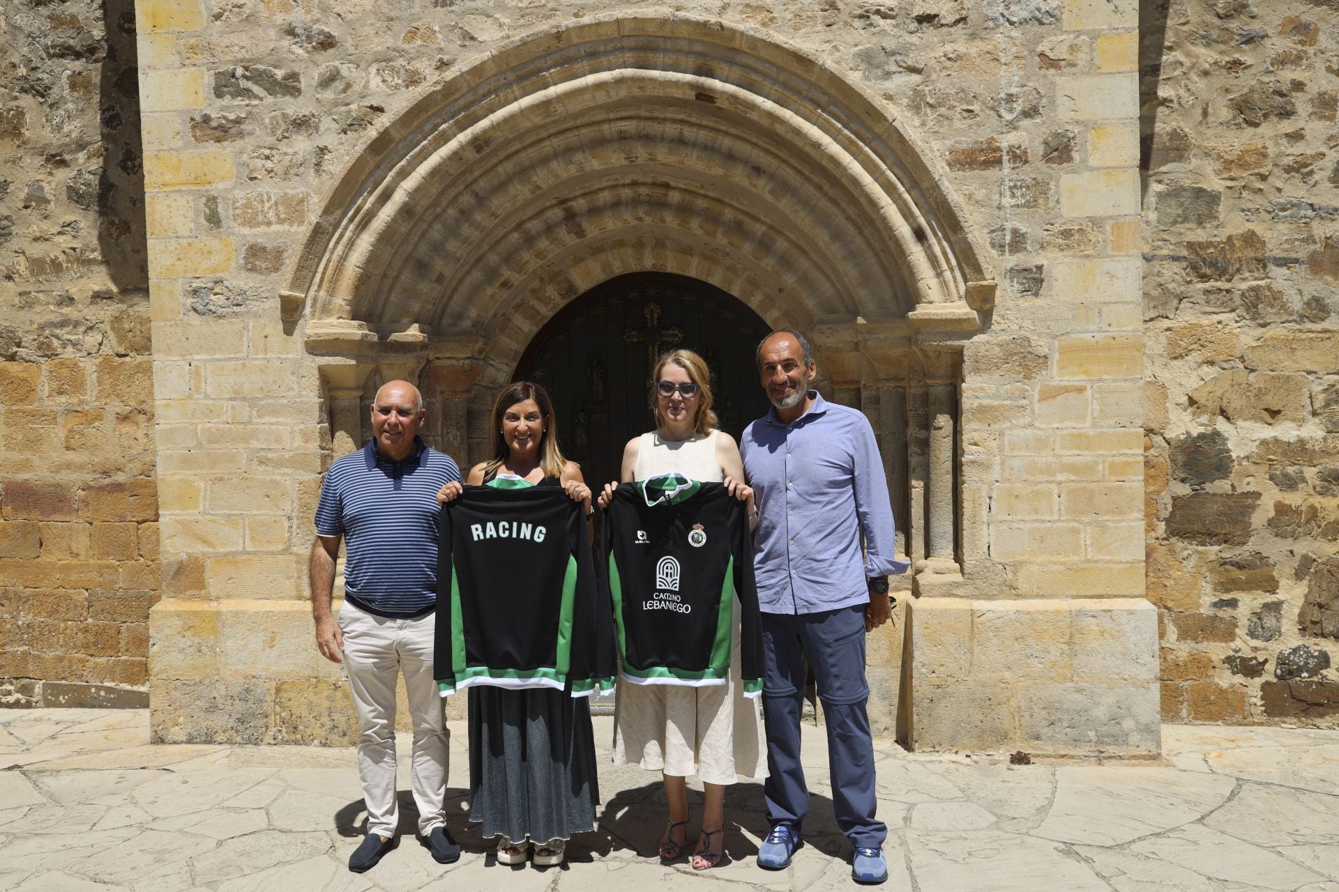 Manolo Higuera, María José Sáenz de Buruaga, Eva Guillermina Fernández y Sebastián Ceria. 