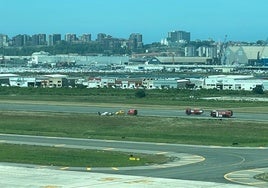 Susto en el Seve Ballesteros: un avión de un vuelo de formación se sale de la pista