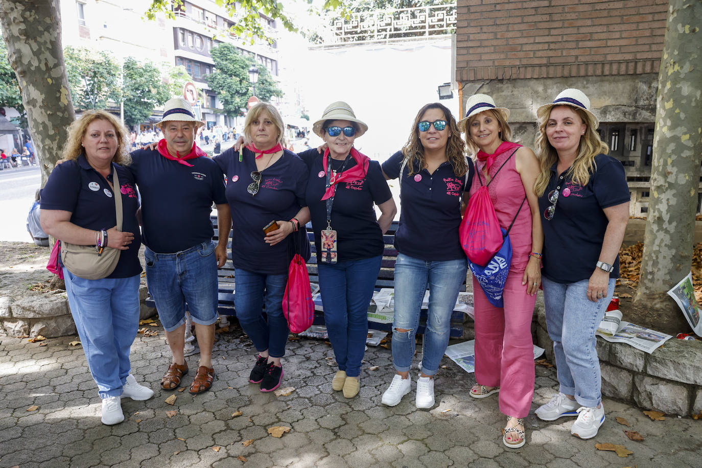 Carmen Torres, Pedro López, Belén Penagos, Elena Álvarez, Maite Estévez, Chenchi Caramelo y María Ángeles Torres.