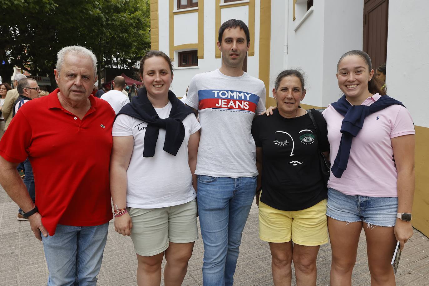 José Antonio Sáinz, Zulema Sáinz, Iván Ibáñez, Marisa Gómez y Claudia Revuelta.