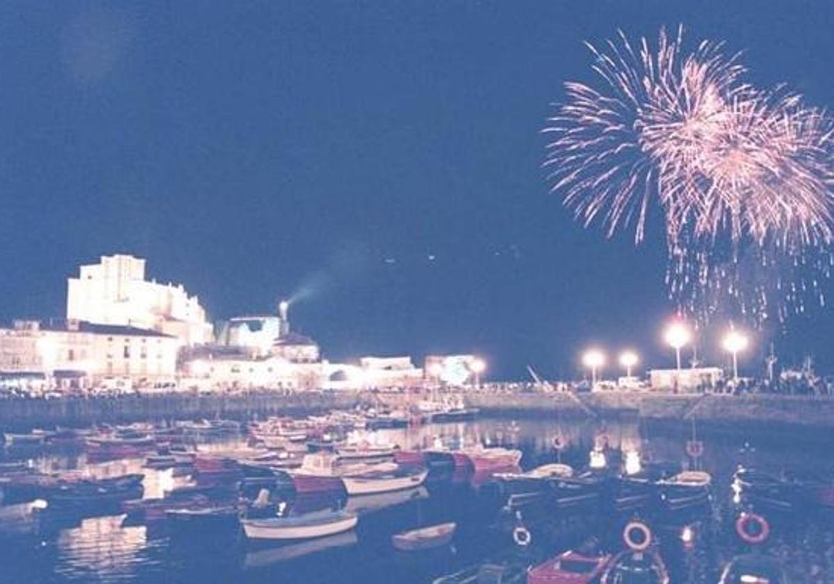 Imagen de archivo de los fuegos en la fiesta del Coso Blanco