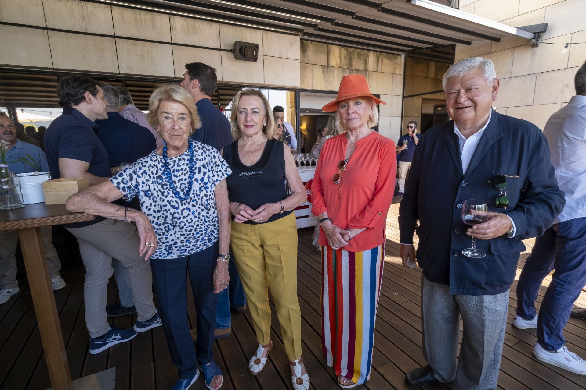 Mati Gandarillas, Pilar Miguélez, Paloma Miguélez y Enrique Madrigal.