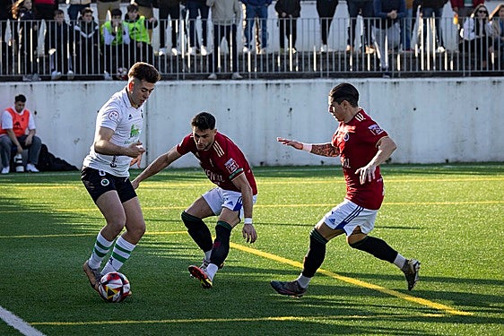 Rayo Cantabria y Gimnástica revivirán la próxima temporada sus duelos del pasado curso en Segunda RFEF.