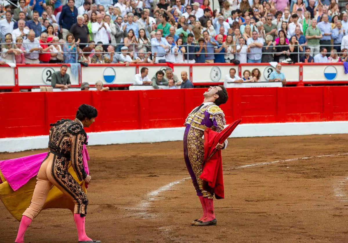 Tomás Rufo maquilla una mala corrida de El Pilar | El Diario Montañés