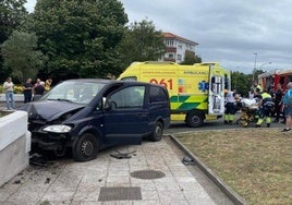 Aparatoso accidente de coche en Cajo