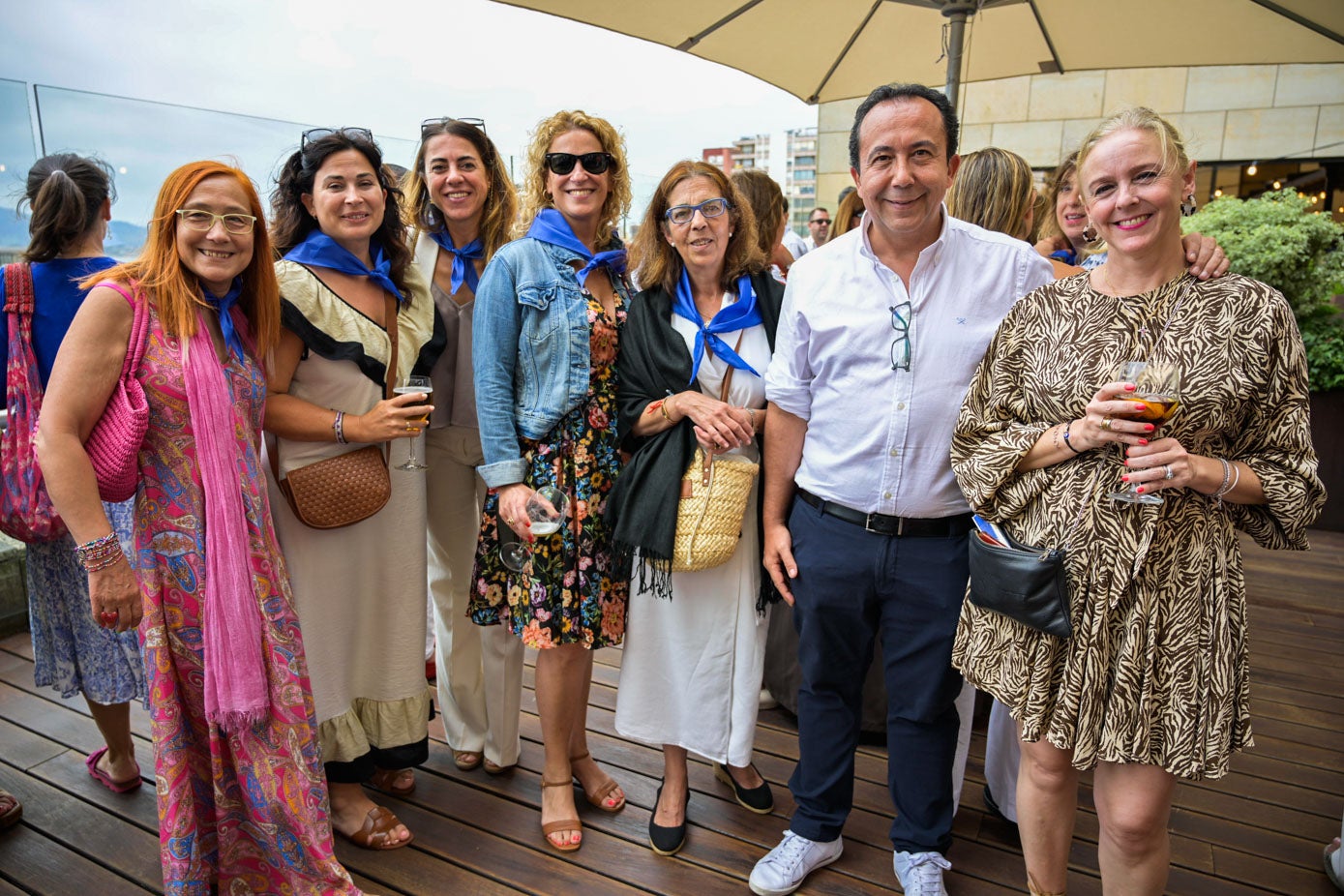 Ana Roji, Miriam Díaz, Edurne Vidal, Sira Trueba, Sara Ceballos, Carlos Fernández y María Ibarrondo.