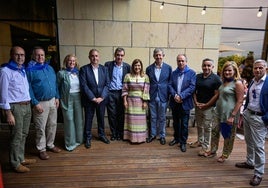 Juan J. Alonso, Íñigo Noriega, María José González. Revuelta, Roberto Media, Ignacio Pérez, María José Sáenz de Buruaga, Luis Revenga, Víctor Gil, Carlos Montes, Yolanda García y Rafael de la Gándara