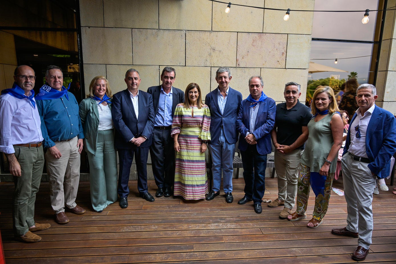 Juan J. Alonso, Íñigo Noriega, María José González. Revuelta, Roberto Media, Ignacio Pérez, María José Sáenz de Buruaga, Luis Revenga, Víctor Gil, Carlos Montes, Yolanda García y Rafael de la Gándara.