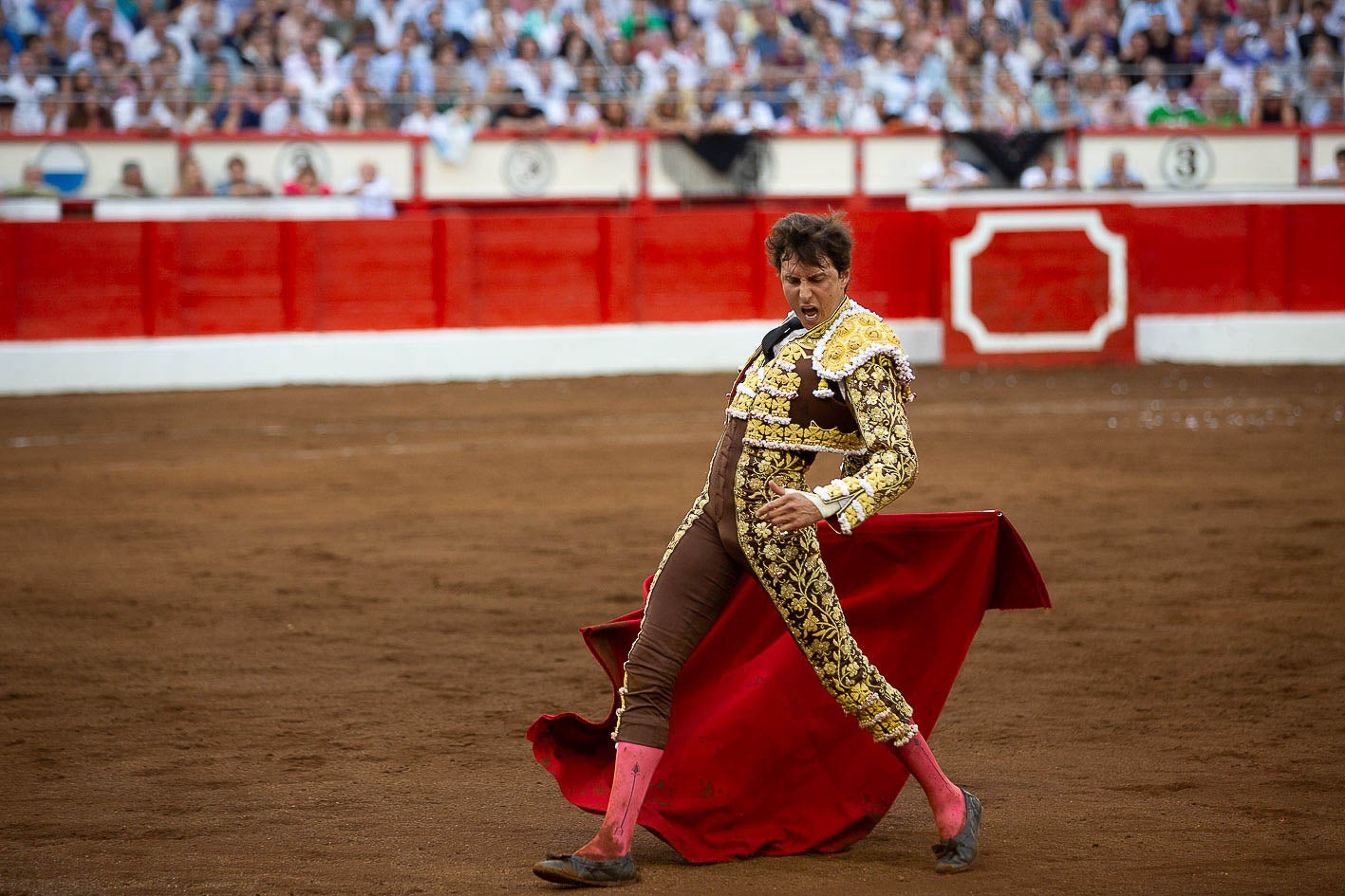 Roca Rey al salir de una tanda