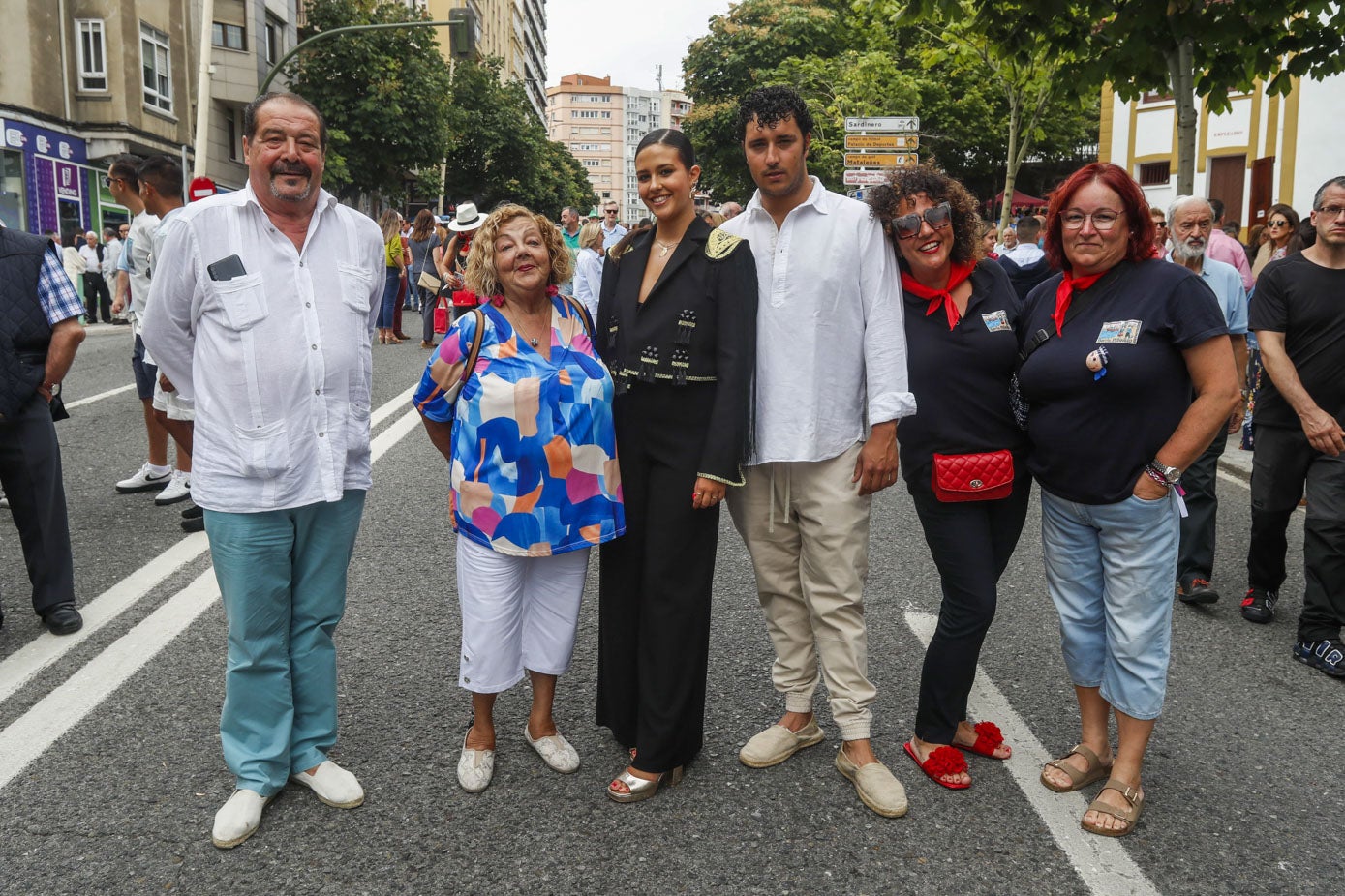 Emilio de Cos, Belén Agüero, Lola Bodegas, Gonzalo Bodegas, Vanesa de Cos y María José Costas.