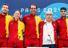 Pablo Carreño, Cristina Bucsa, Rafael Nadal, Alejandro Blanco y Carlos Alcaraz.