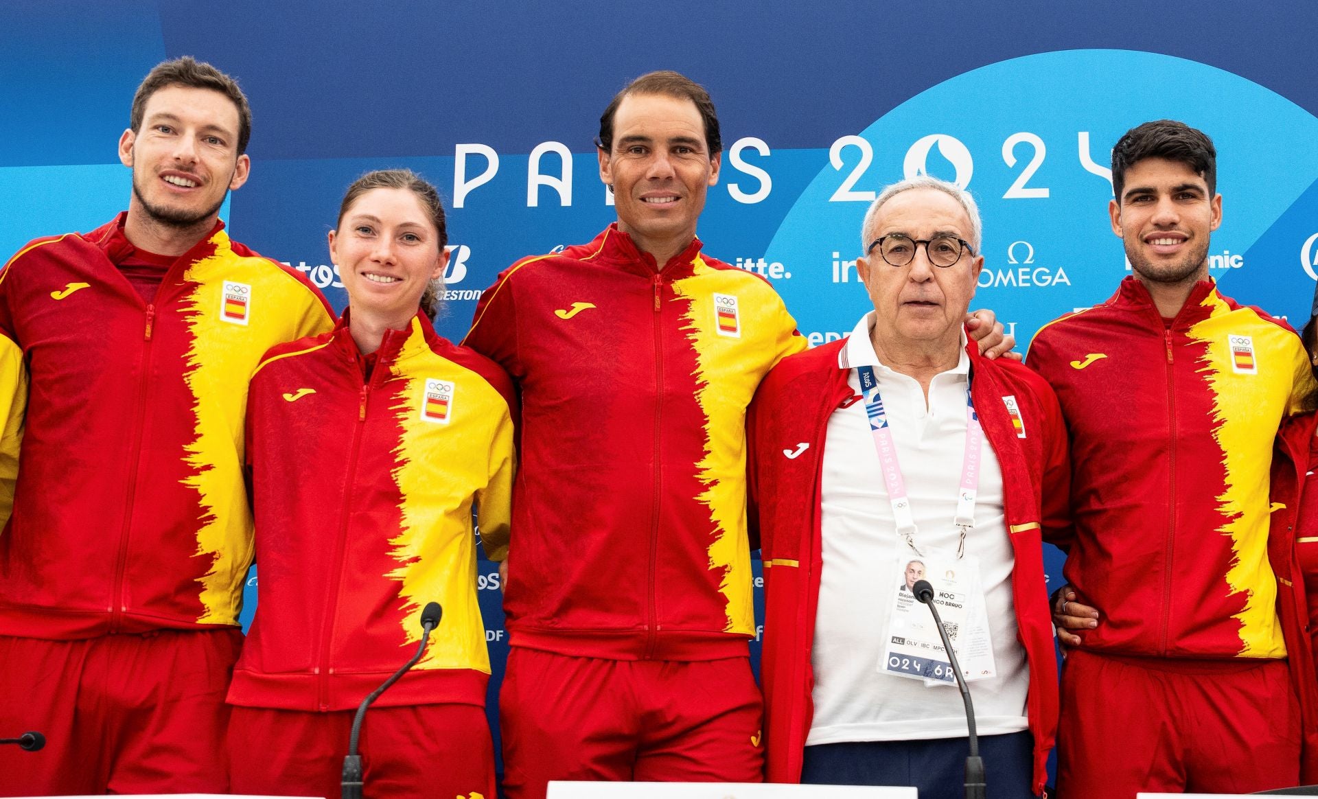 Pablo Carreño, Cristina Bucsa, Rafael Nadal, Alejandro Blanco y Carlos Alcaraz.