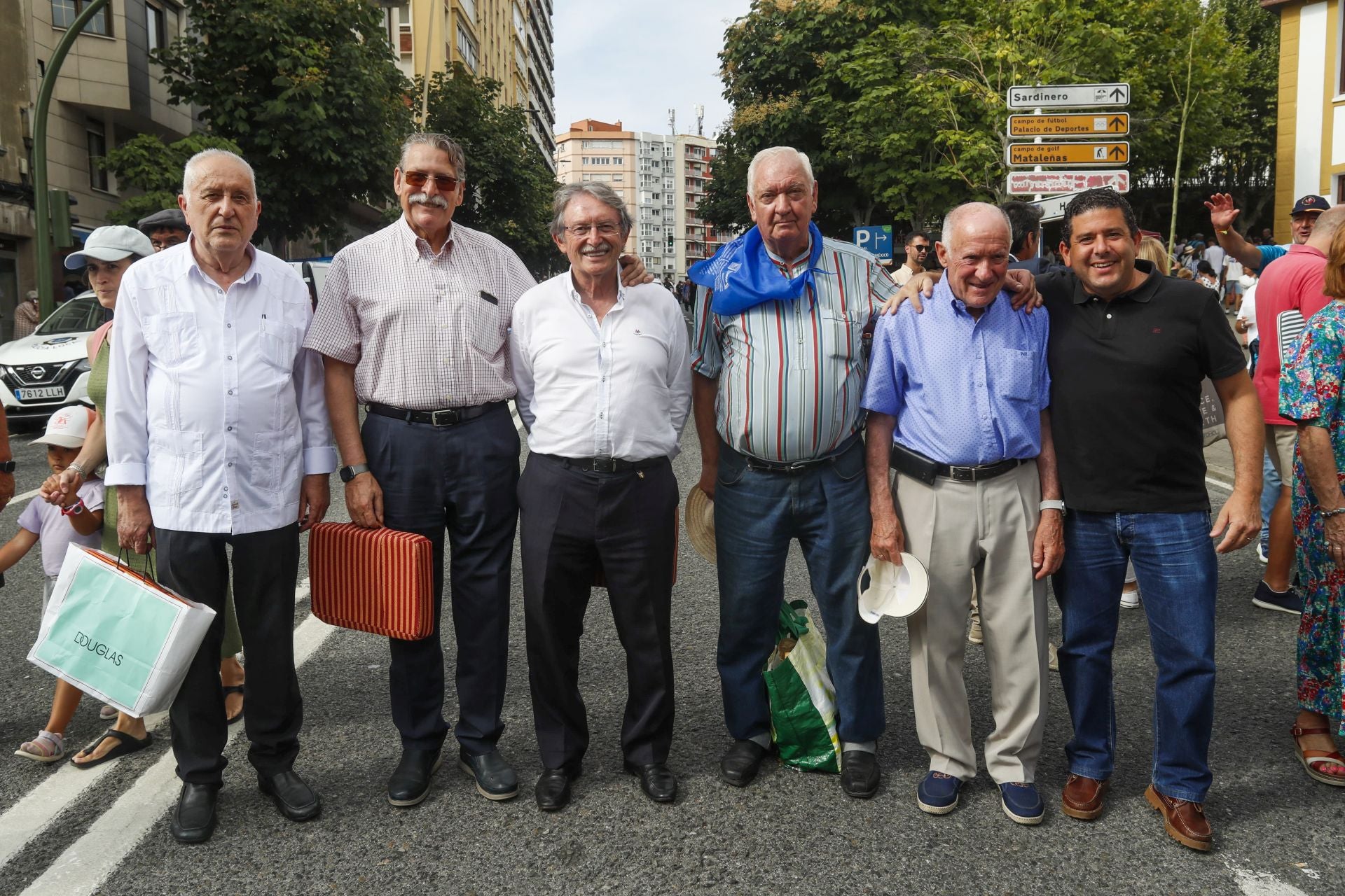 Ricardo Ollero, Manuel Martínez, Costantino Álvarez, Fernando Pérez, Fernando Díaz y Pipo Calvo.