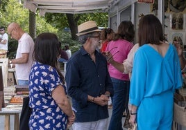 Paco Roales, director de la Feria del Libro Viejo.