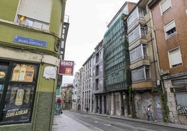 Los edificios de la calle Alta 9 y 13 se demolerán y volverán a construirse en El Cabildo.