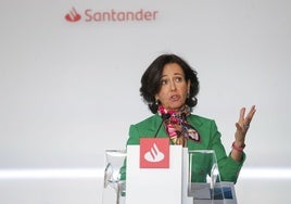 Ana Botín durante una rueda de prensa del Banco Santander.