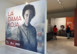 La muestra de La Dama Roja inauguró el Centro de Arte Rupestre.