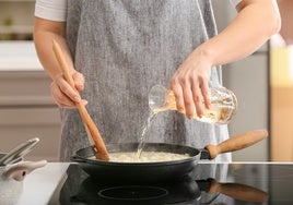 El vino blanco se emplea mucho en salsas y para pescados.