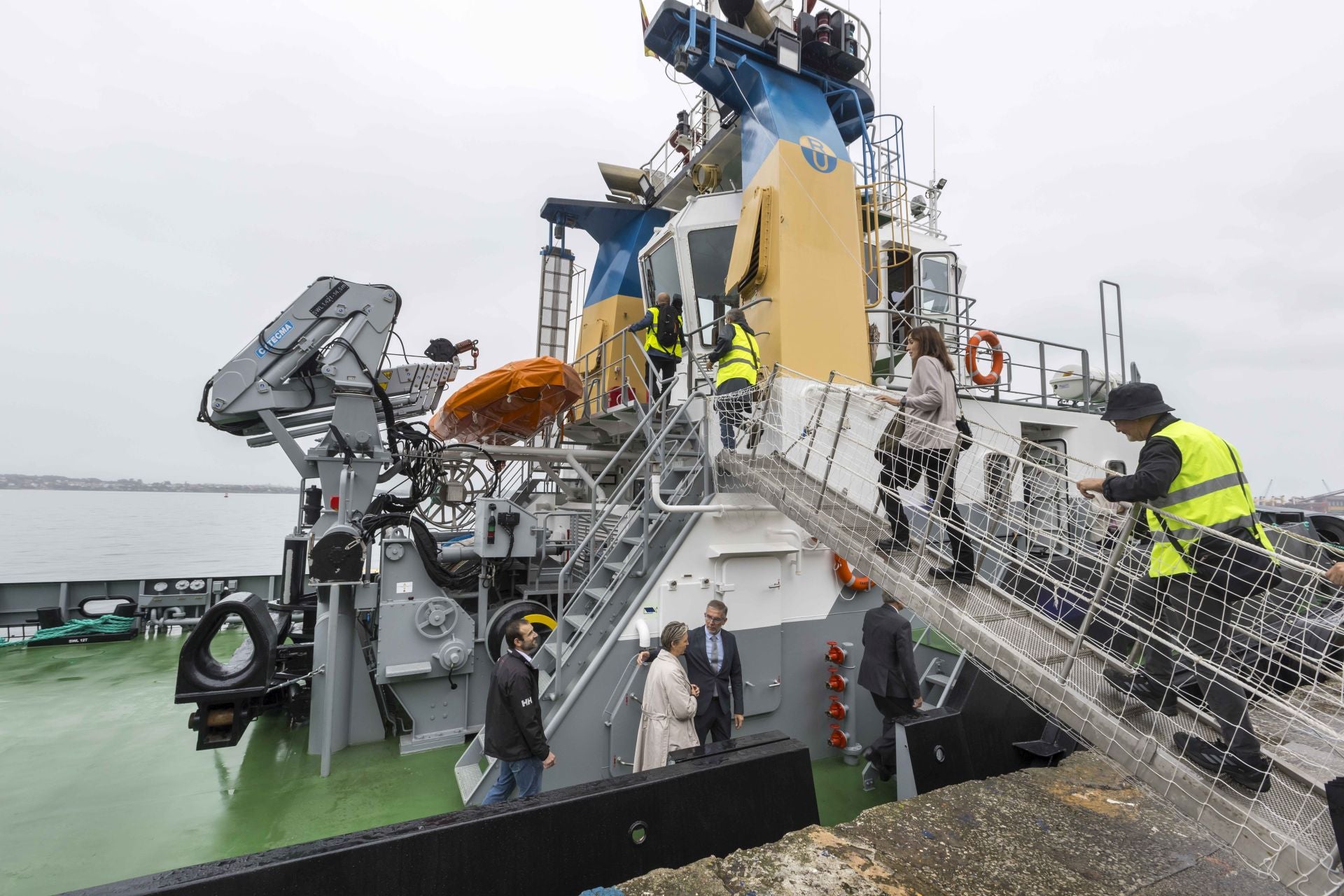 Los asistentes pudieron recorrer el barco y concer sus rincones.