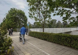 Paseo del Bulevar Ronda a la altura de La Lechera.