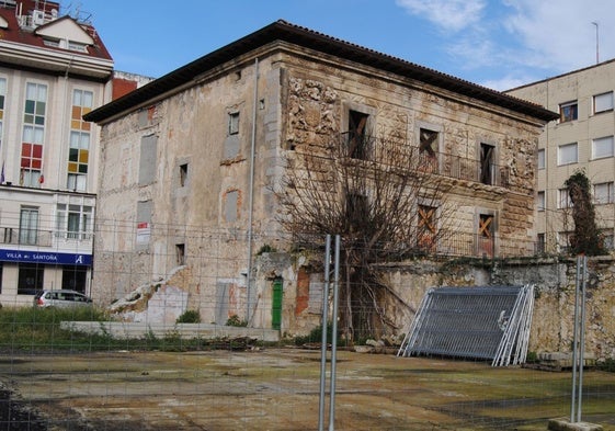 Palacio de Chiloeches de Santoña.