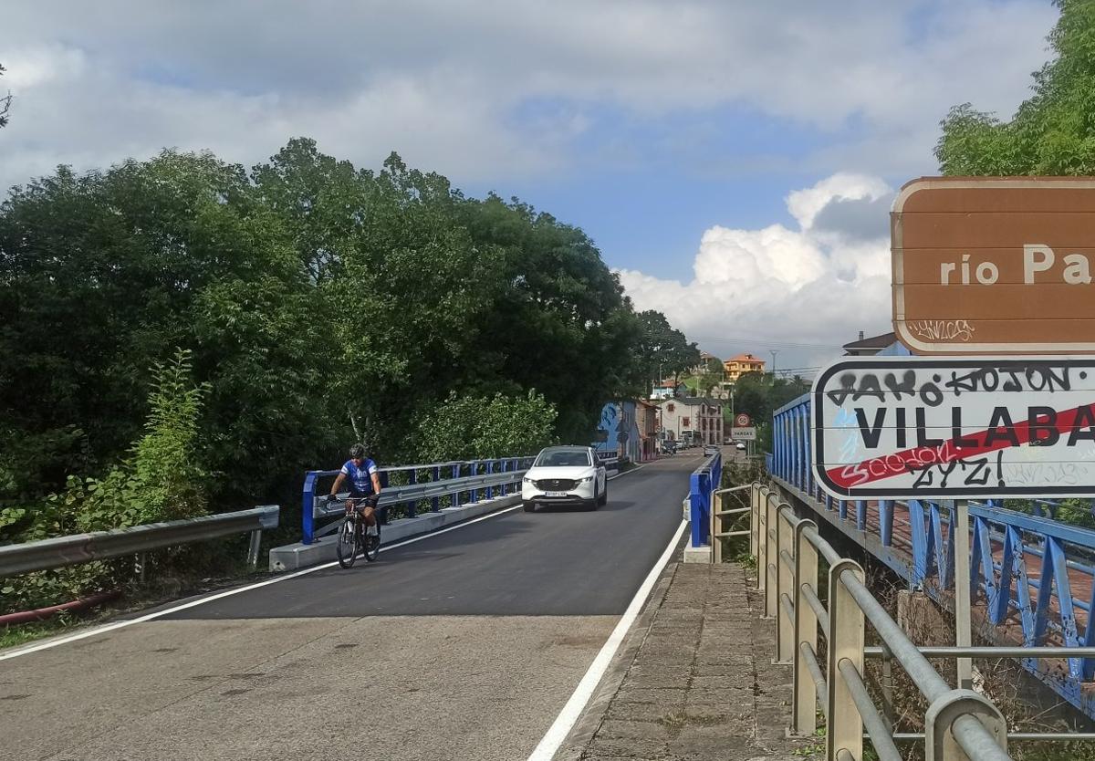 Mejora del puente que une los municipios de Puente Viesgo y Castañeda sobre el río Pas.