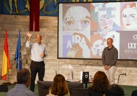 Esteban Vélez y Celestino Varela, durante la presentación en la sala María Blanchard