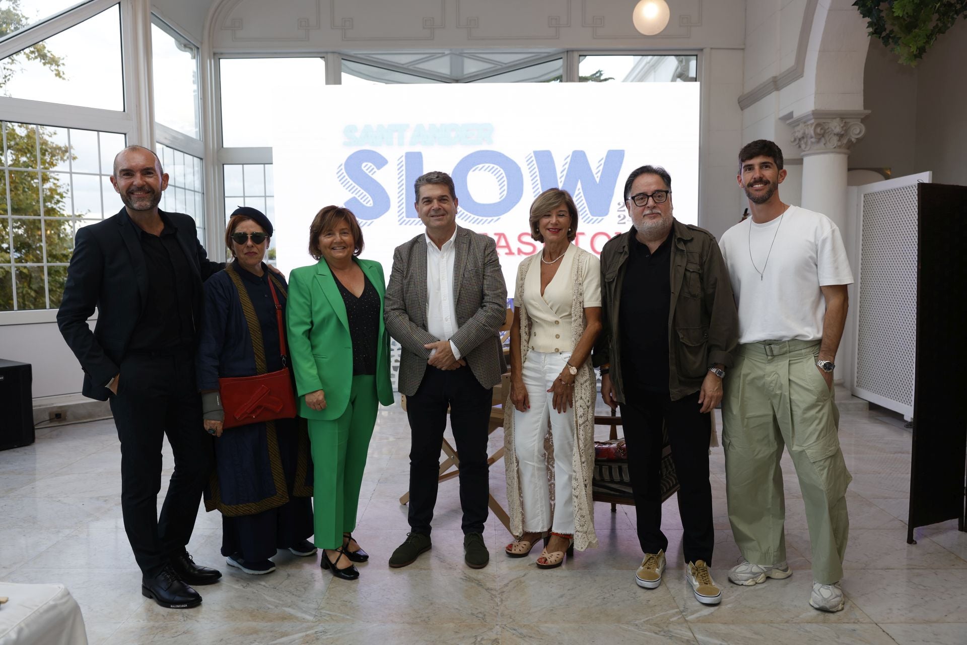 José Luis Callejo, María José Pereda De Castro, Luisa Arango, José Ramón Martín Ardiles (alcalde del municipio asturiano de San Martín del Rey Aurelio), Juli Díez, Miguel Rincón y José Antonio 'Cote' González Soberón.