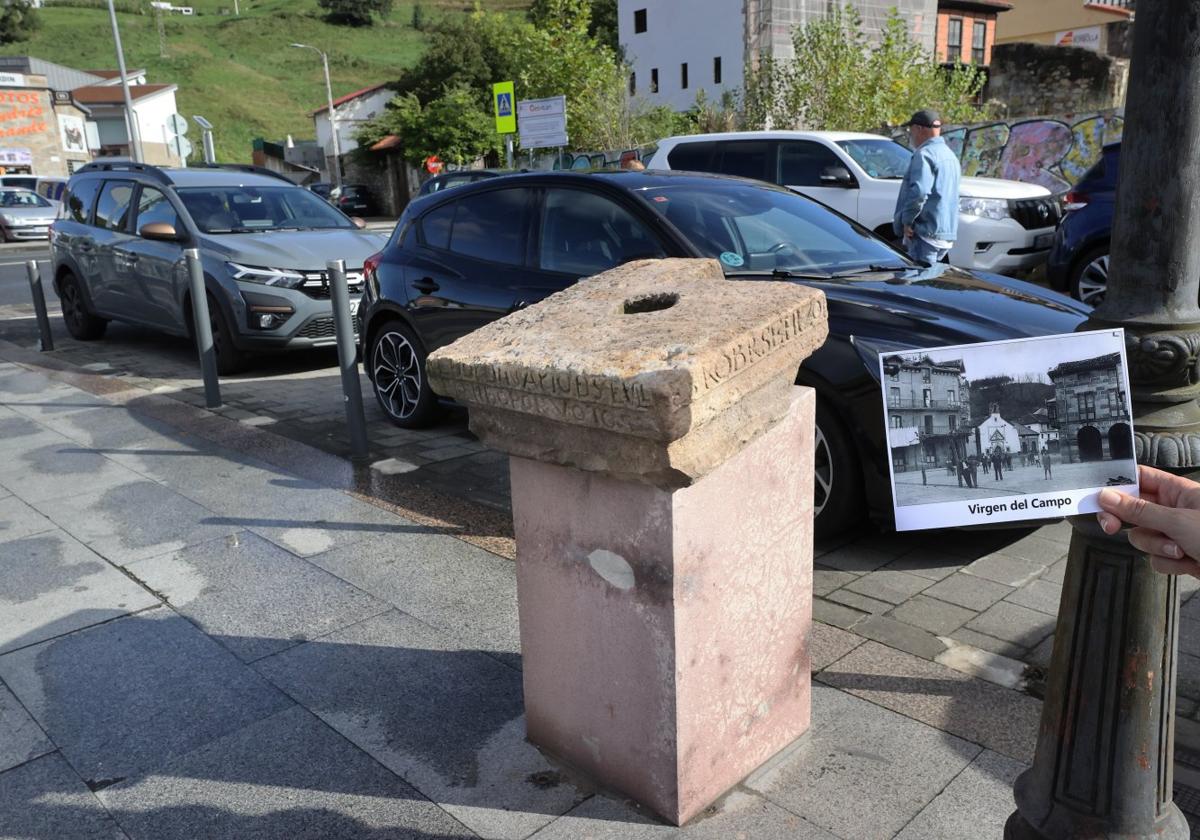 Capitel de la ermita instalado donde un día estuvo el edificio.