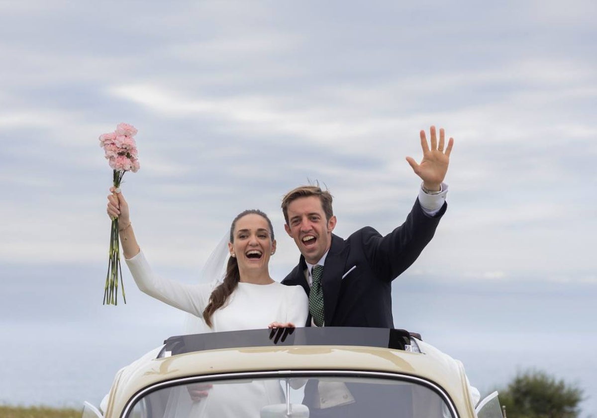 Carolina Olegario y Jose María del Moral también se casaron el 8 de julio, en Suances.