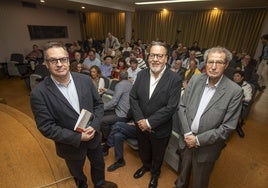 Íñigo Noriega, Pablo Coto y Manuel Ángel Castañeda en la presentación.